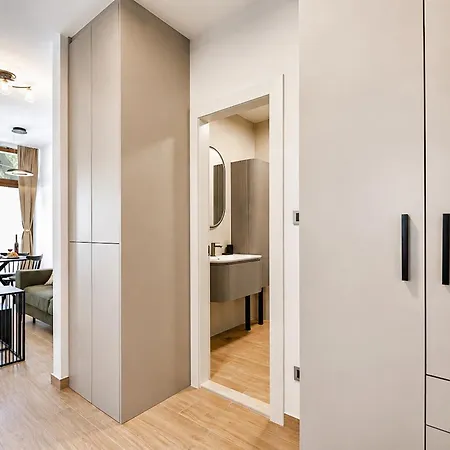 Frodo 5 Min To Centre And Apartman Split